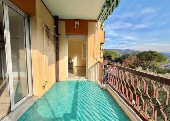 Terrazzo - Quadrilocale via Emilio Salgari, Genova (zona Pegli) - foto 2