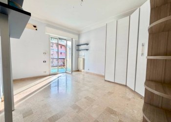 Camera da letto - Quadrilocale via Emilio Salgari, Genova (zona Pegli) - foto 16