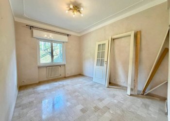 Camera da letto - Quadrilocale via Emilio Salgari, Genova (zona Pegli) - foto 21