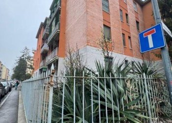 Facciata - Bilocale via Claudio Treves, 21, Bologna (zona Costa Saragozza) - foto 4