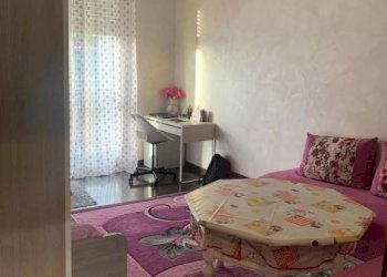 Camera da letto - Three-room apartment strada delle Cacce, 132, Torino - photo 11