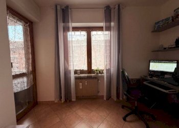 Camera da letto - Quadrilocale via Giacomo Leopardi, 1, Carmagnola - foto 29