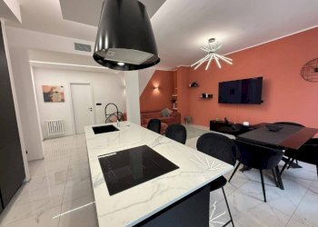 Cucina - Quadrilocale corso Sebastopoli, 55, Torino (zona Lingotto) - foto 4