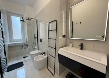 Bagno - Quadrilocale corso Sebastopoli, 55, Torino (zona Lingotto) - foto 12