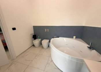 Bagno - Quadrilocale corso Sebastopoli, 55, Torino (zona Lingotto) - foto 21