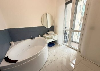 Bagno - Quadrilocale corso Sebastopoli, 55, Torino (zona Lingotto) - foto 22