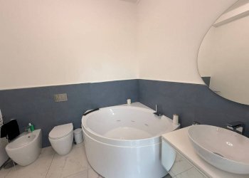 Bagno - Quadrilocale corso Sebastopoli, 55, Torino (zona Lingotto) - foto 23