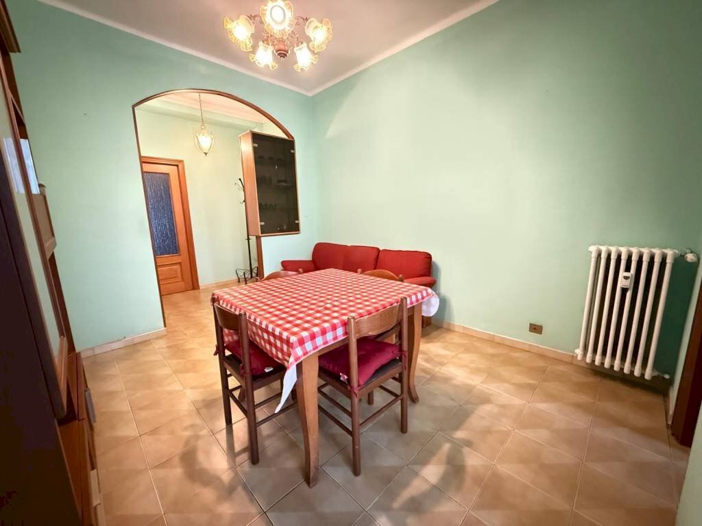 Soggiorno - Bilocale via Gaspare Vera e Libera Arduino, 35, Torino (zona Lingotto) - foto 3