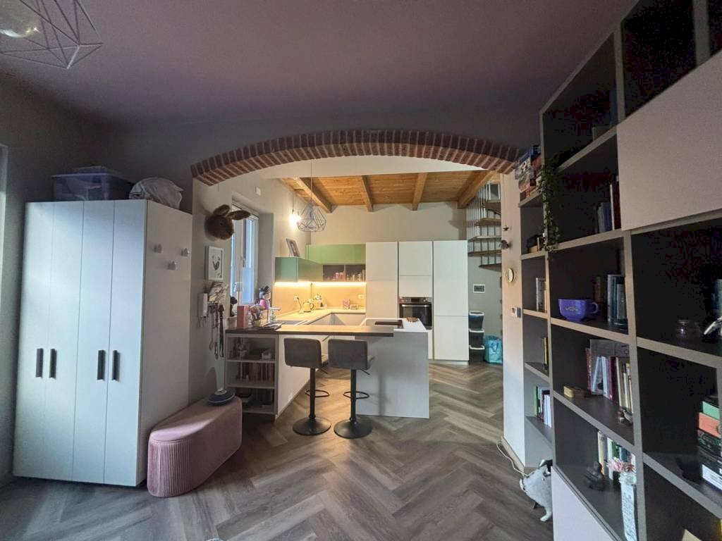 Studio - Trilocale via Donaudi, 10, Castiglione Torinese - foto 2