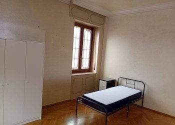 Camera da letto - Terreno non edificabile via Gian Domenico Cassini, 25, Torino (zona Crocetta) - foto 9