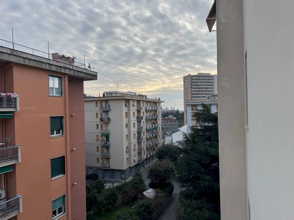 Vista - Quadrilocale via Giovanni Guglielmo Longo, Genova (zona Pegli) - foto 3