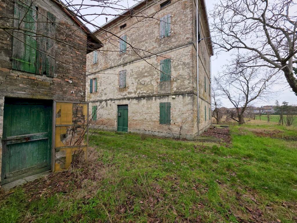Terreno - Rustic via Roma, Parma - photo 3