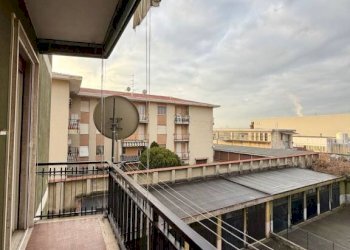 Balcone - Appartamento via Fratelli Rosselli, 130, Biella - foto 13