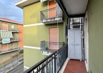 Balcone - Appartamento via Fratelli Rosselli, 130, Biella - foto 18