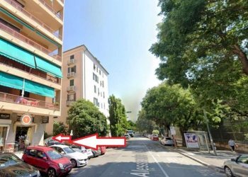 posto auto doppio in locazione genova carignano vi - Posto Auto via Alessandro Volta, Genova (zona Carignano) - foto 1