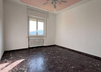 Sala da pranzo - Trilocale via Militare di Borzoli, 31, Genova (zona Borzoli) - foto 12