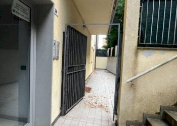 Cortile interno - Bilocale via al Torrente Molinassi, 14, Genova (zona Sestri Ponente) - foto 6