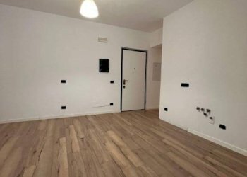 Cucina - Bilocale via al Torrente Molinassi, 14, Genova (zona Sestri Ponente) - foto 8