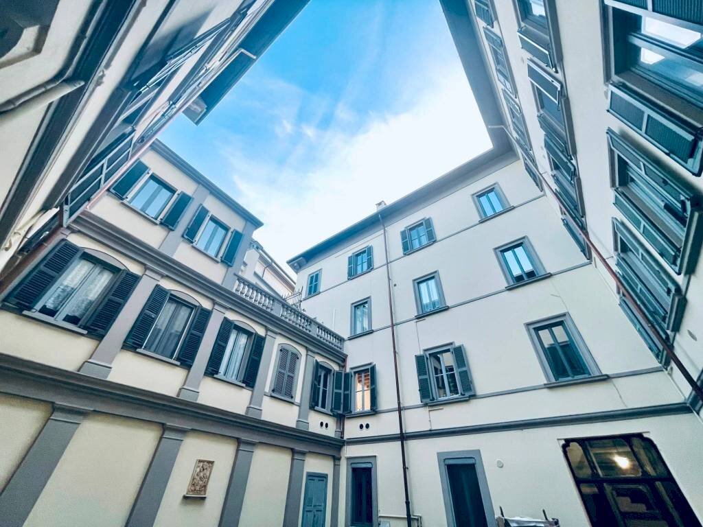 Cortile interno - Ufficio via Alessandro Manzoni, 56, Monza - foto 1