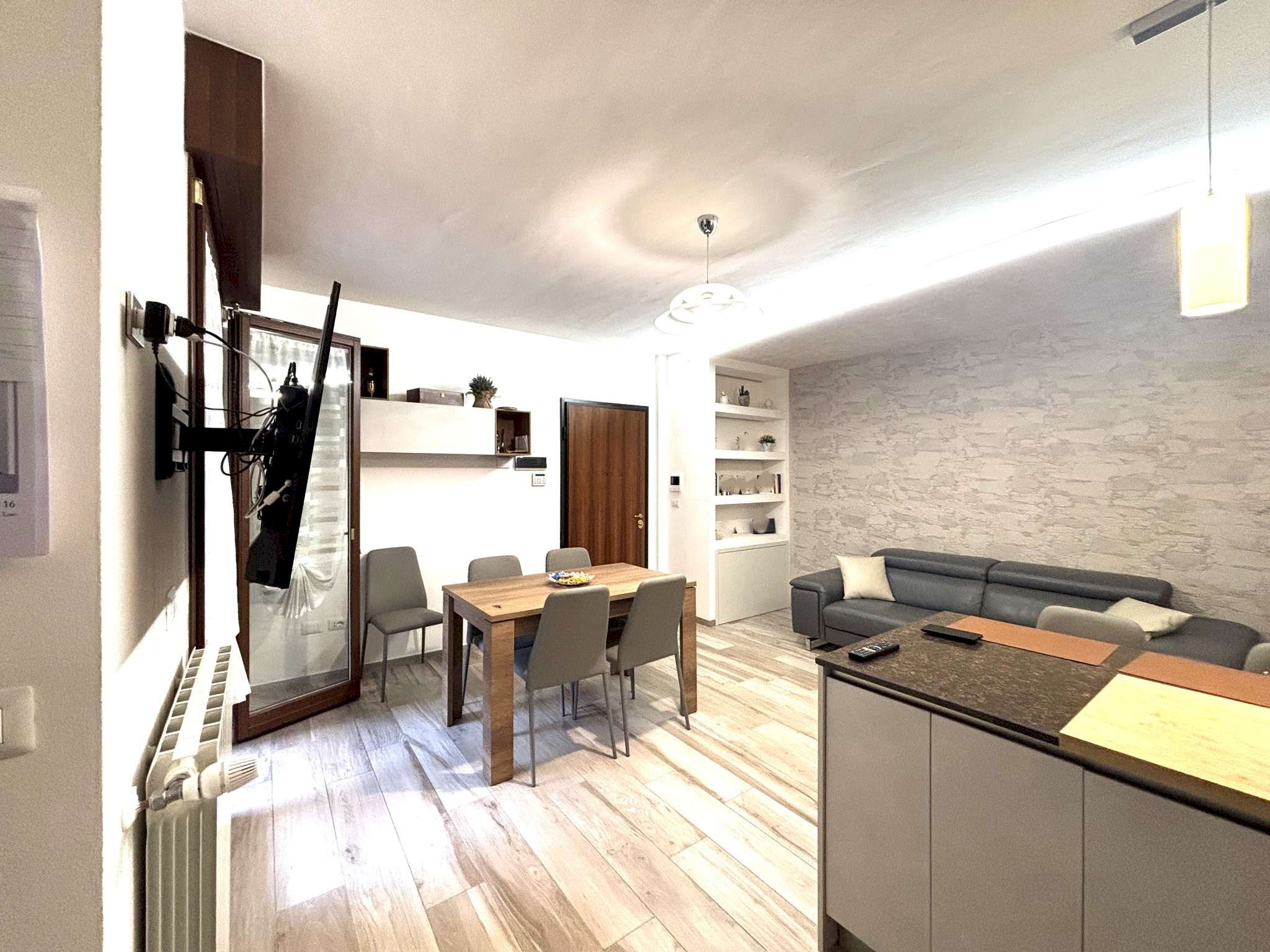 soggiorno/cucina p1 - Trilocale via San Giobbe, Argelato - foto 2