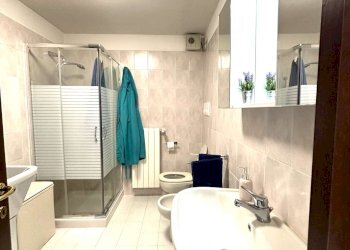 bagno taverna - Trilocale via San Giobbe, 72, Argelato - foto 8