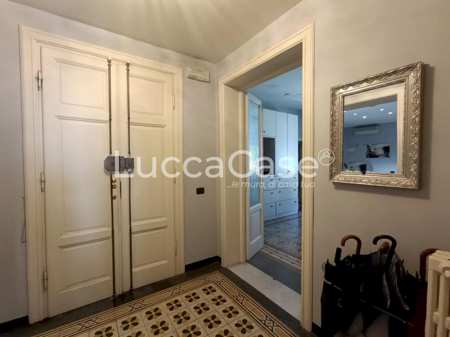 Office Lucca (neighborhood San Concordio Contrada) - photo 2