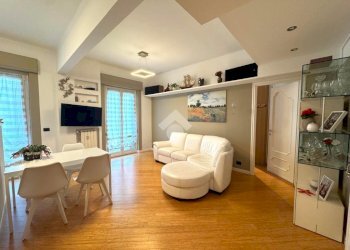 Quadrilocale Salita Brasile, Genova (zona Bolzaneto) - foto 3