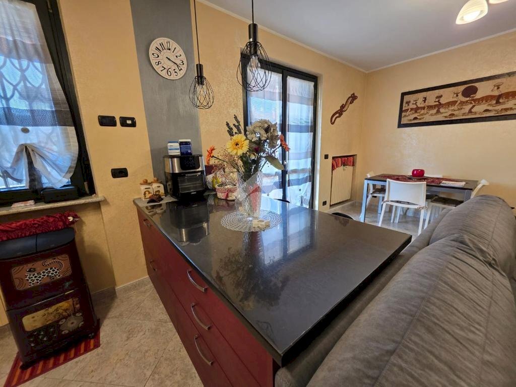 Three-room apartment Via 8 Marzo, Candiolo - photo 3