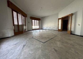 IMG_9232.JPG - Trilocale Mazara del Vallo - foto 2