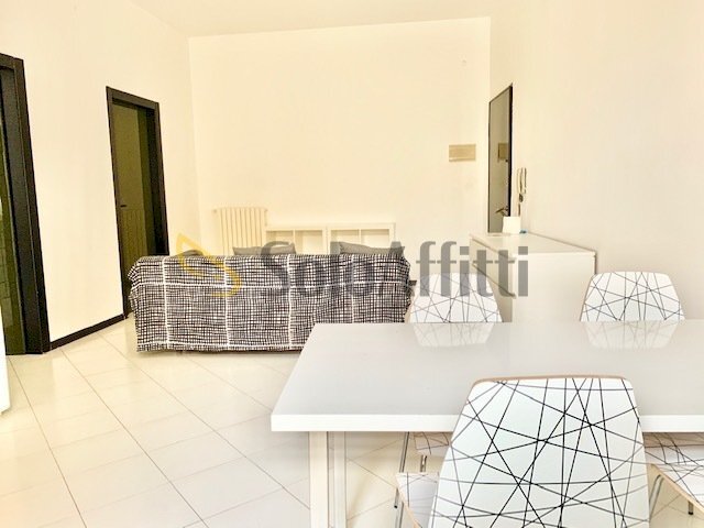 IMG_4133.jpg - Two-room apartment Via Roberto il Guiscardo, Bari (neighborhood Murat) - photo 1