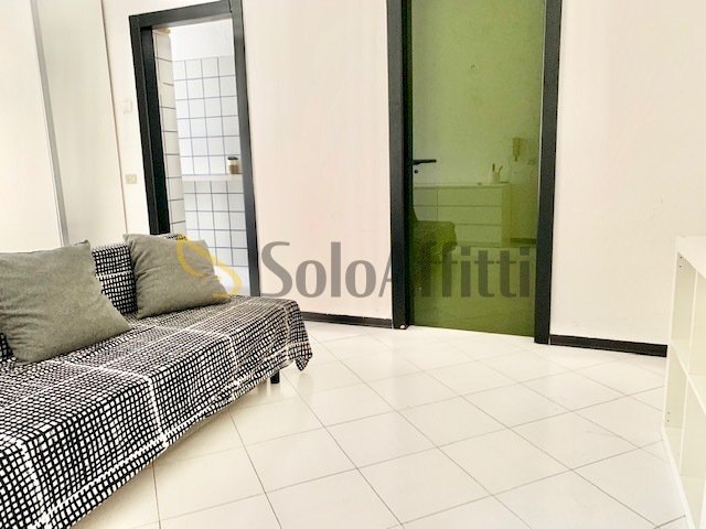 IMG_4131.jpg - Two-room apartment Via Roberto il Guiscardo, Bari (neighborhood Murat) - photo 3