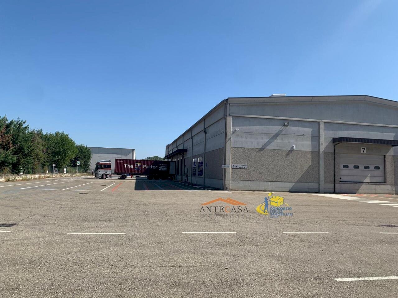 Commercial Premises Via Londra, Fontevivo - photo 2