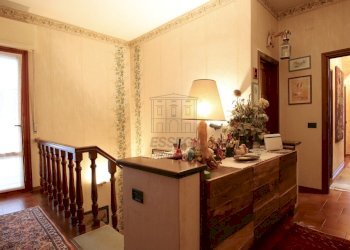 vendesi villa indipendente con giardino luccaIM - Villa Via della Chiesa XI 568, Lucca - foto 6