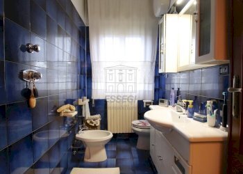 vendesi villa indipendente con giardino luccaIM - Villa Via della Chiesa XI 568, Lucca - foto 8