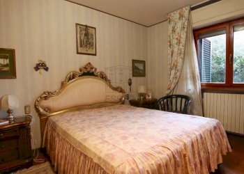 vendesi villa indipendente con giardino luccaIM - Villa Via della Chiesa XI 568, Lucca - foto 12