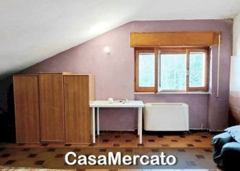 c25.jpg - Quadrilocale Via Roma, Rocca di Papa - foto 16