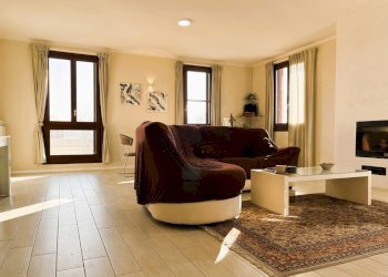 IMG_8221.JPG - Casa indipendente Strada Statale 9 Via Emilia 116, Castelfranco Emilia - foto 4