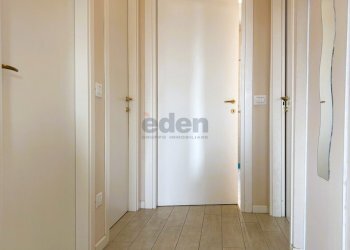 IMG_8239.JPG - Casa indipendente Strada Statale 9 Via Emilia 116, Castelfranco Emilia - foto 13