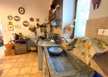 WhatsApp Image 2026-01-21 at 17.06.31 (2).jpeg - Rustico Via Borgo di Sopra Giucano 10, Fosdinovo - foto 12