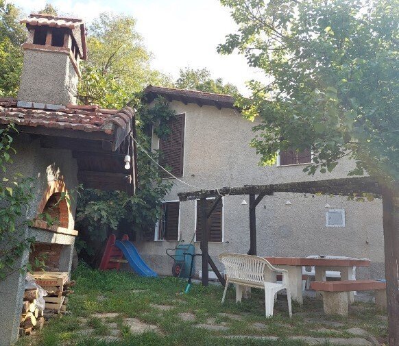 2.jpg - Villa all'asta Via Cicone 5, Tiglieto - foto 1