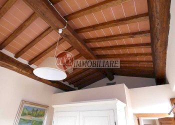 P1090727.JPG - Casa indipendente Borgo San Lorenzo - foto 11