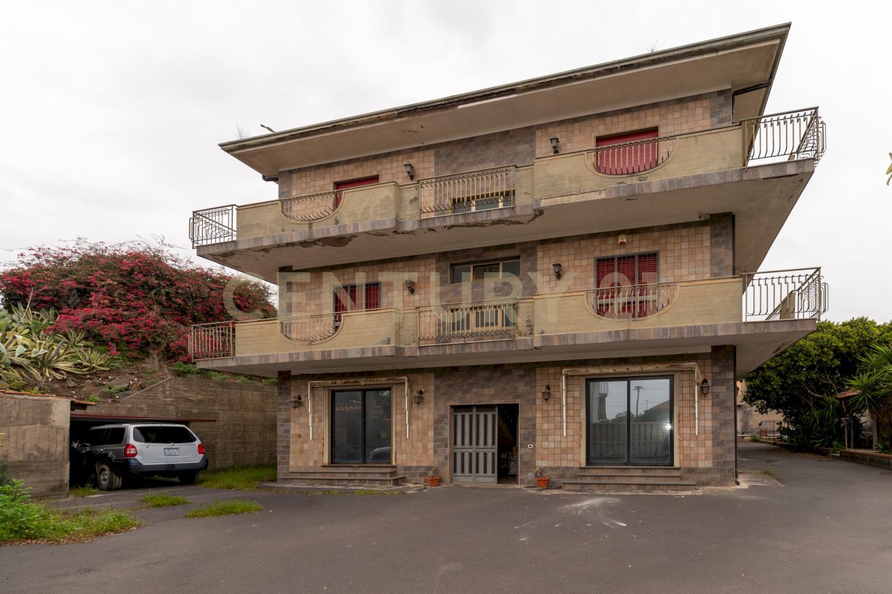 Via delle Camelie 20 (2).jpg - Villa Via delle Camelie 20, Misterbianco - foto 3