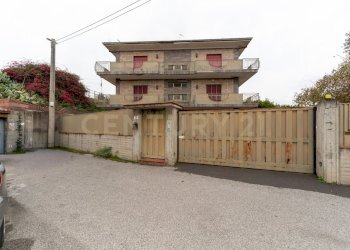 Via delle Camelie 20 (1).jpg - Villa Via delle Camelie 20, Misterbianco - foto 2