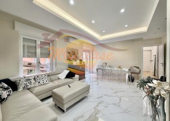 2271bfa1-7887-4fbe-b004-48fbbfe342e7.jpeg - Trilocale Viale Santa Panagia, Siracusa - foto 14