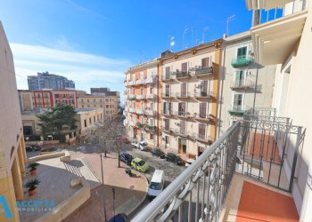 balcone - Quadrilocale Via Criscuolo 1, Taranto - foto 6