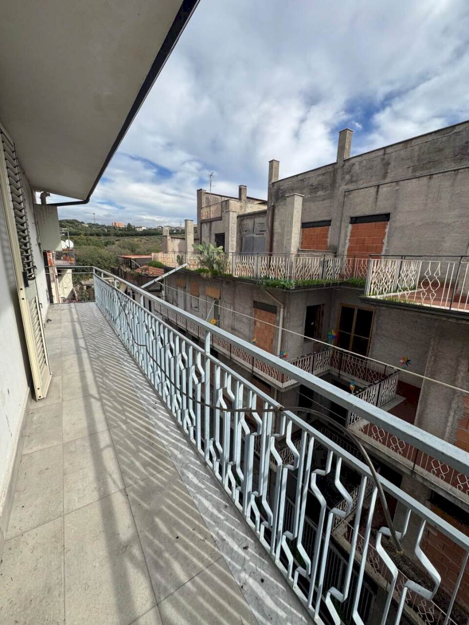balcone - Quadrilocale Via Istria 41, Paternò - foto 1
