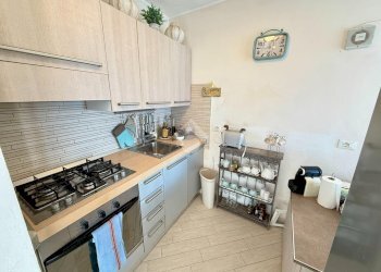 Three-room apartment Via Aurelia, Imperia - photo 15