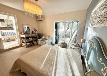 Three-room apartment Via Aurelia, Imperia - photo 20