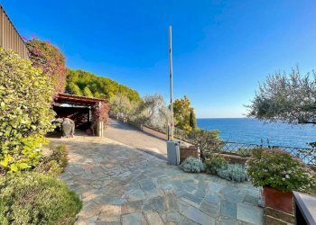 Three-room apartment Via Aurelia, Imperia - photo 10