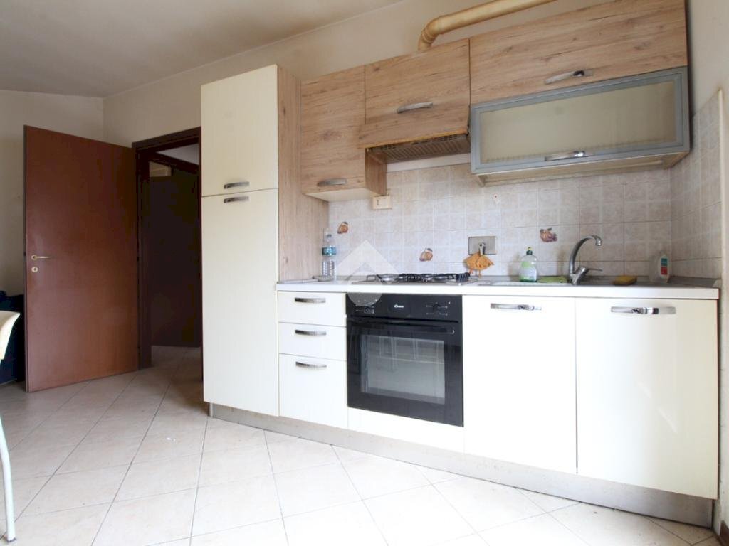 Two-room apartment Via Canale, Casalgrande - photo 2
